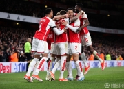 开云体育-阿森纳主场氛围火爆，球迷热情助威球队