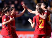 开云体育在线-西班牙女足凭借制胜球晋级淘汰赛