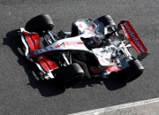 开云体育官网-迈凯伦逆转索伯车队，阿隆索统治全场的简单介绍