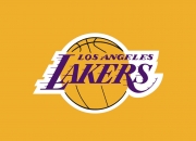 开云体育下载-F1新赛季揭幕战与足坛焦点，拉齐奥争冠战与曼联的逆袭之路