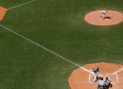 开云体育官网-赛道上的红与银，红牛鏖战梅赛德斯，勒克莱尔刷新纪录之夜