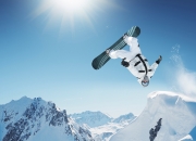 开云体育登录-冰与火的较量，安赛龙领衔丹麦羽球破冰，德国足球绝境险胜日本