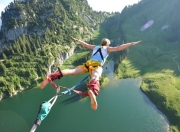 开云下载-奥运周期关键战焦点战，火箭巅峰对决胜出广东队