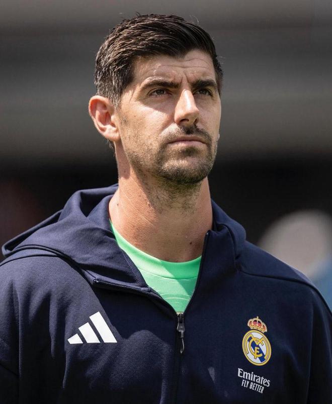 皇家马德里挂火刑再次铲除皇马夺金无数的简单介绍 皇家马德里挂火刑再次铲除皇马夺金无数的简单介绍