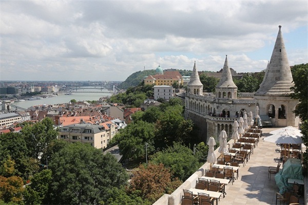 包含匈牙利队勇敢挑战强敌,声名鹊起的词条 包含匈牙利队勇敢挑战强敌,声名鹊起的词条