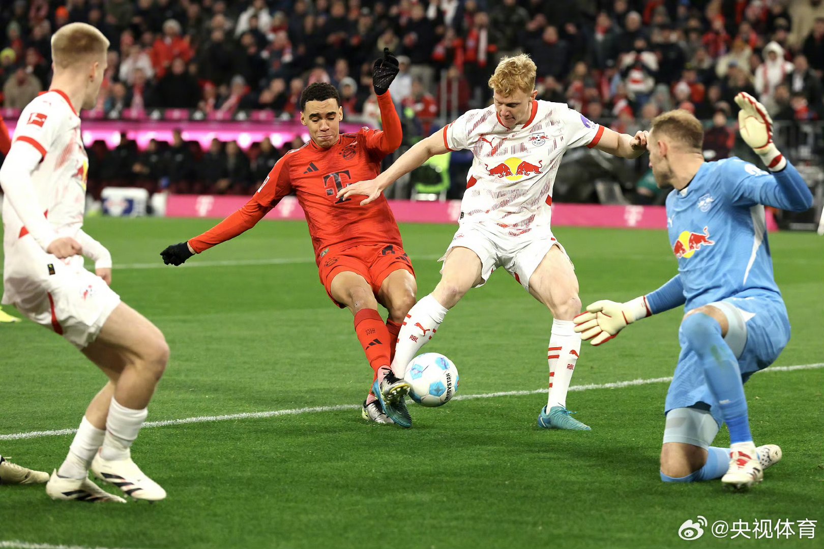 包含拜仁客场告捷多特蒙德,欧冠小组赛战绩不俗!的词条 包含拜仁客场告捷多特蒙德,欧冠小组赛战绩不俗!的词条