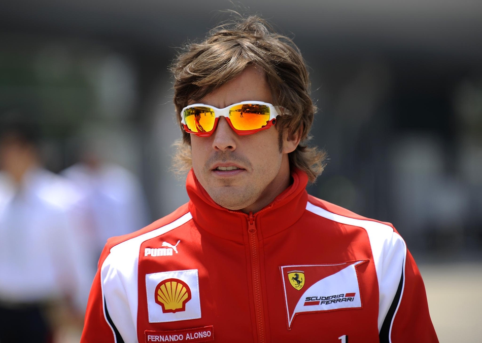 迈凯伦逆转索伯车队，阿隆索统治全场的简单介绍