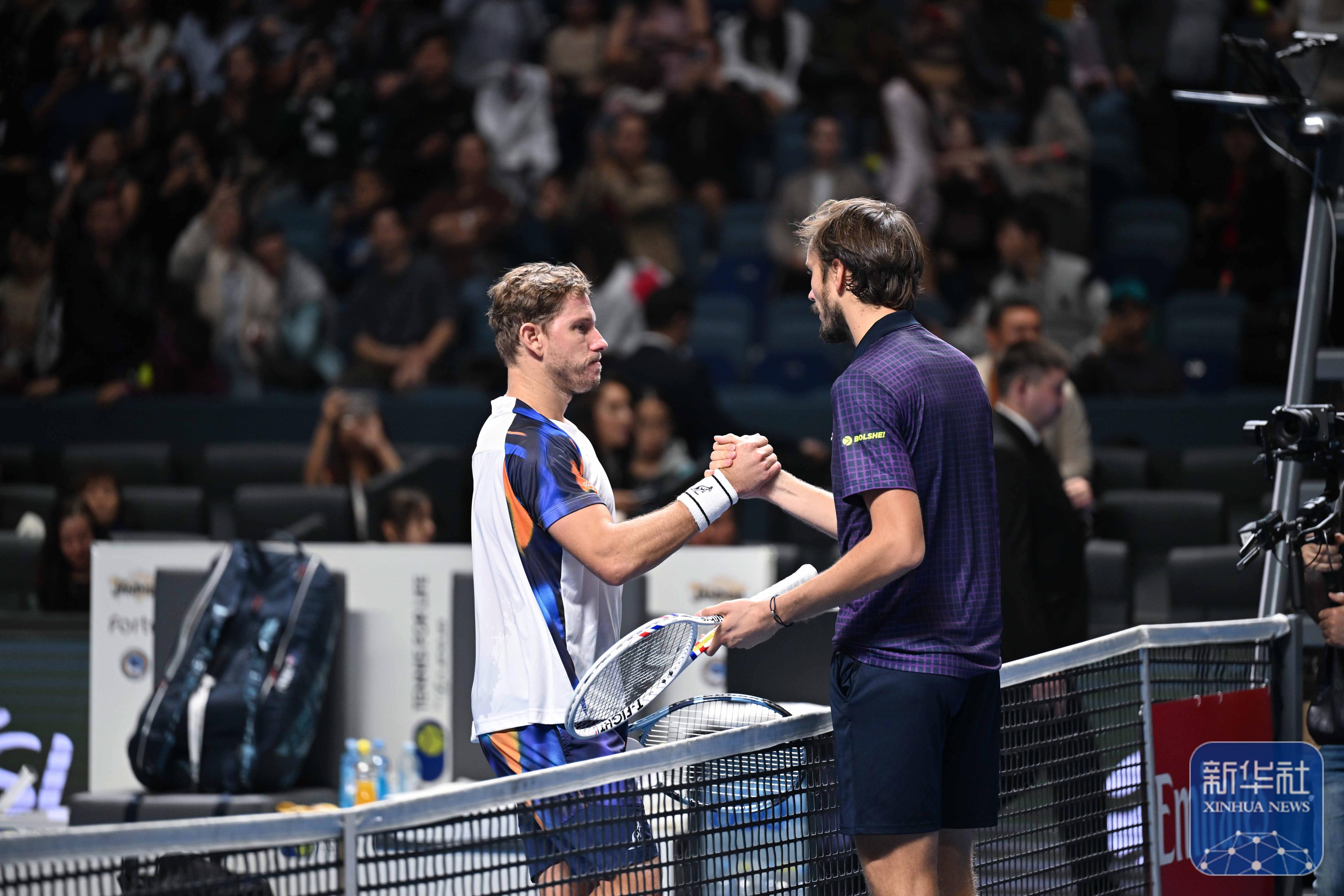 ATP总决赛翻盘法网，梅德韦杰夫统治全场的简单介绍