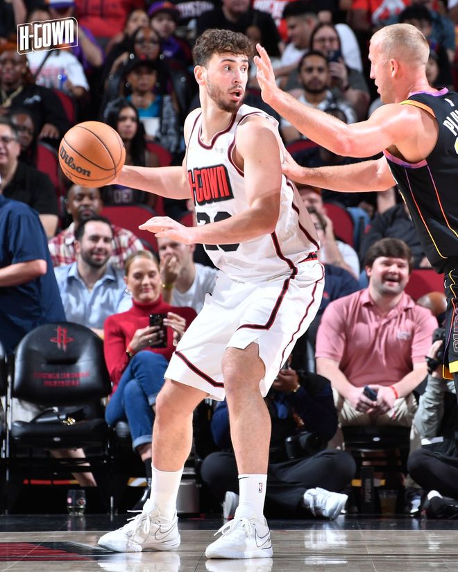 独行侠战胜太阳，晋级总决赛