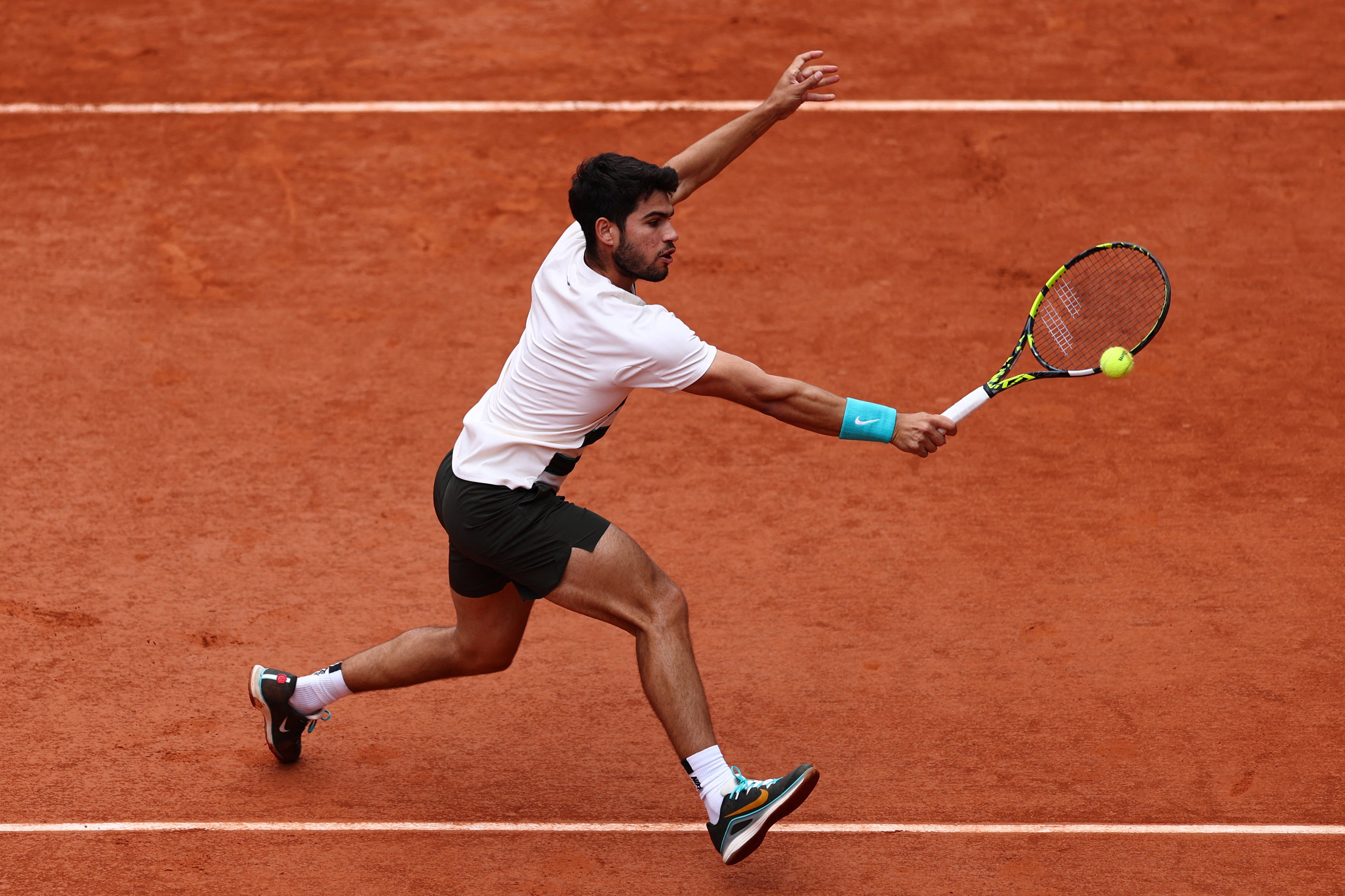 澳大利亚网球队绝杀英国网球队,阿尔卡拉斯关键制胜的简单介绍 澳大利亚网球队绝杀英国网球队,阿尔卡拉斯关键制胜的简单介绍