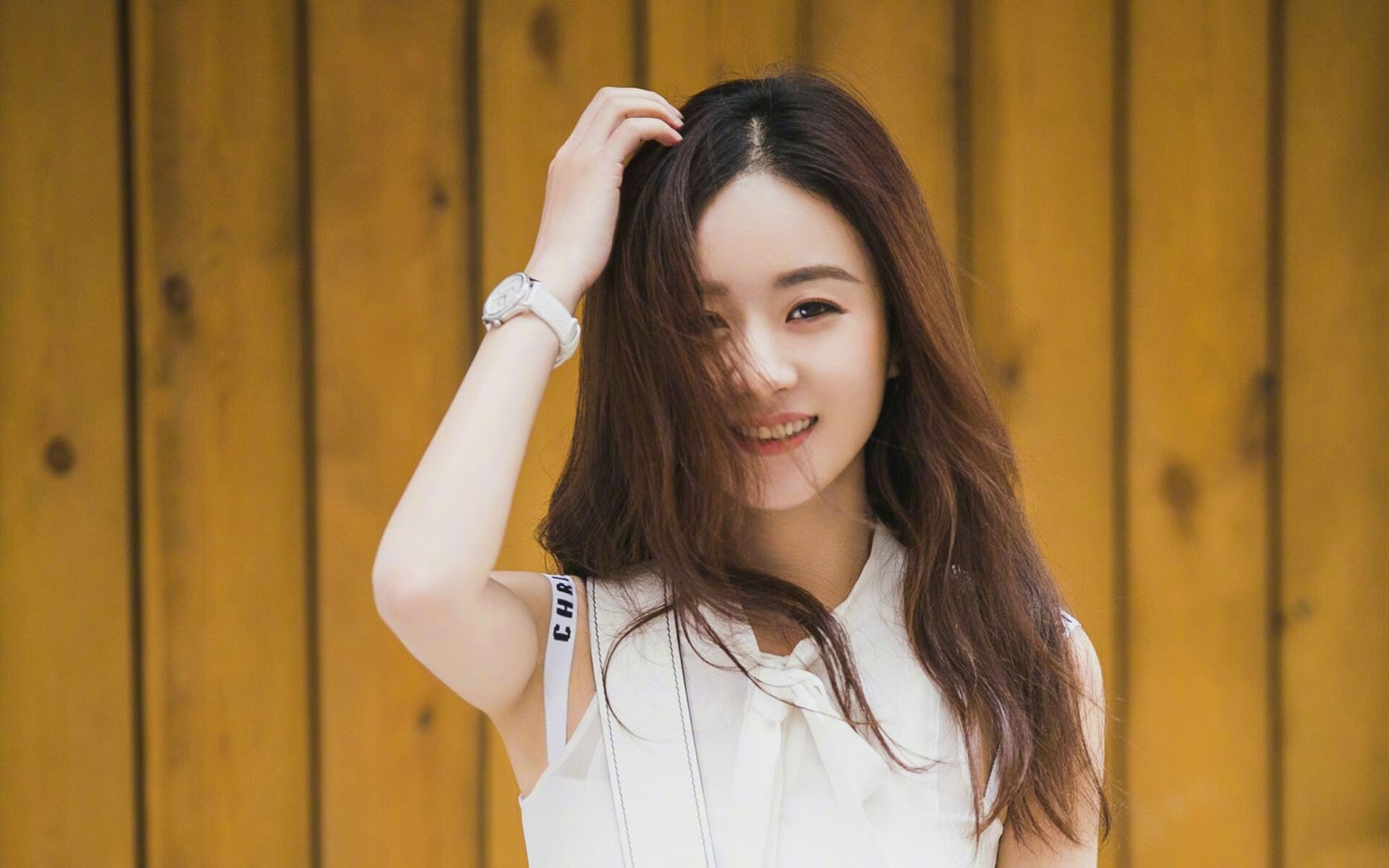 范戴克冠军级表现定乾坤,塞维利亚横扫那不勒斯展欧战雄风