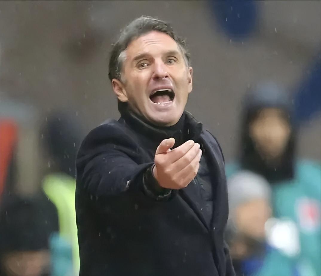 包含斯图加特主场战平,遭遇保级难题的词条 包含斯图加特主场战平,遭遇保级难题的词条